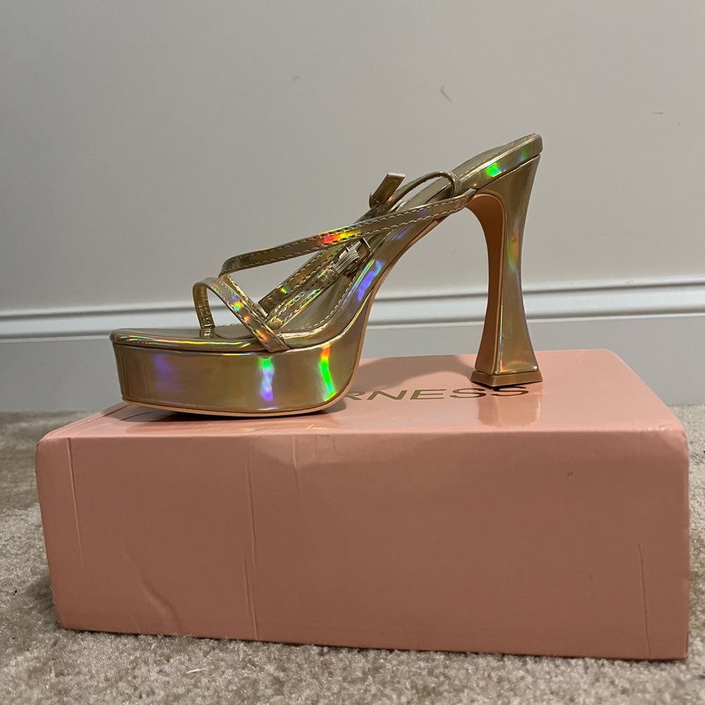 Gold Glamour High Heels